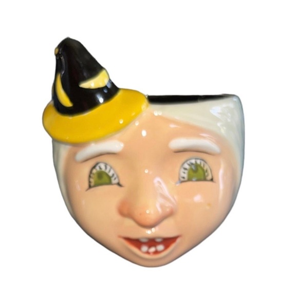 One Hundred 80 Degrees Small Ceramic Halloween Witch Bowl - Picture 1 of 7